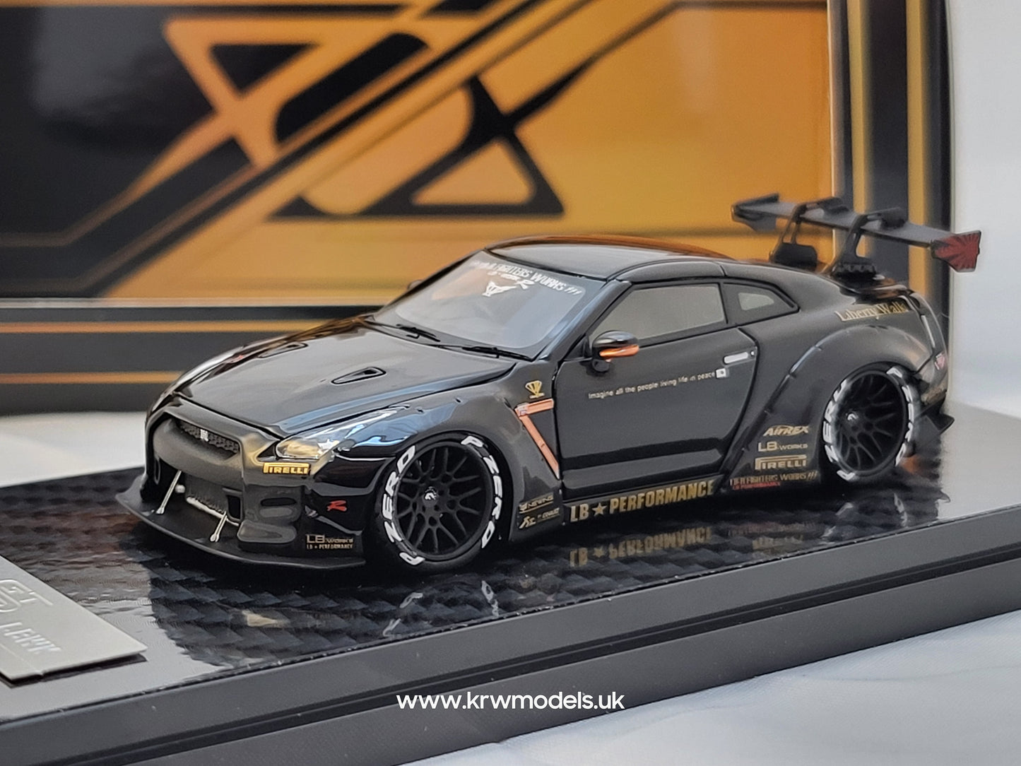 1/64 GTR R35 LB Performance - Error404 resin Black