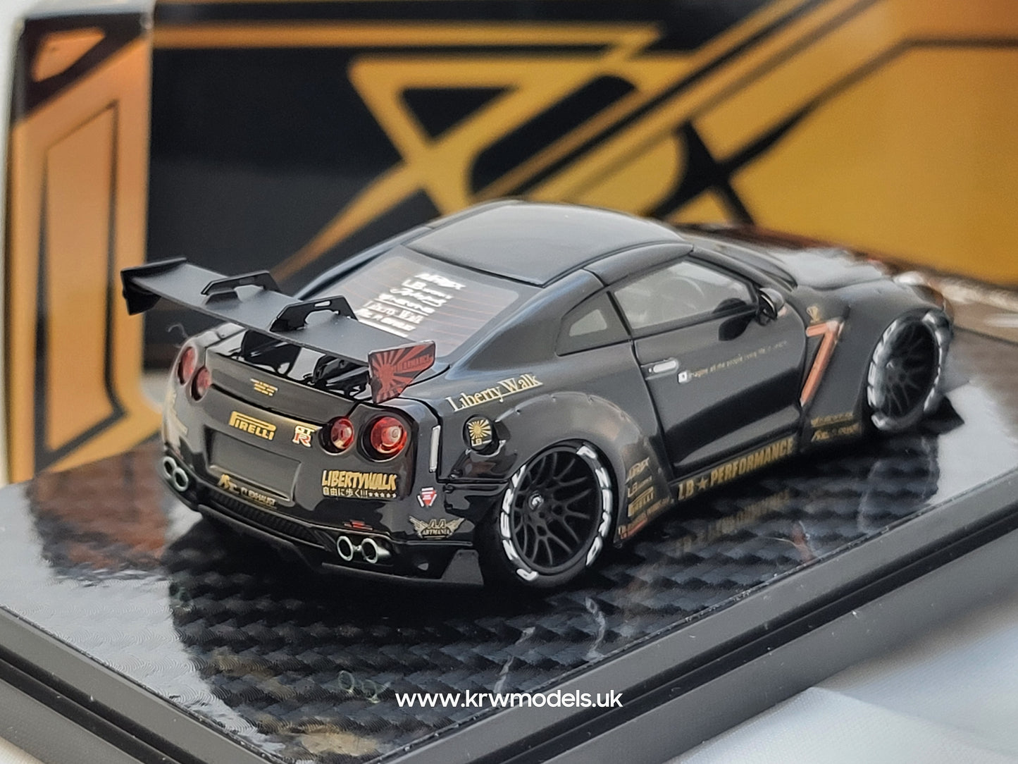 1/64 GTR R35 LB Performance - Error404 resin Black