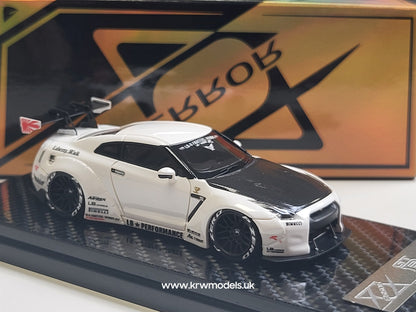 1/64 GTR R35 LB Performance - Error404 - White/Carbon