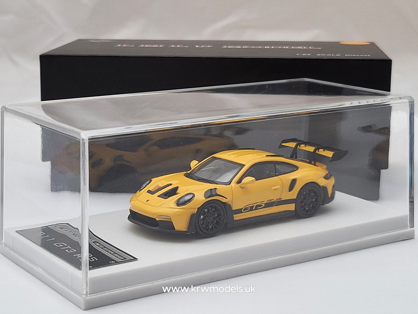 1:64 LMLF - Porsche 911 992 GT3 RS