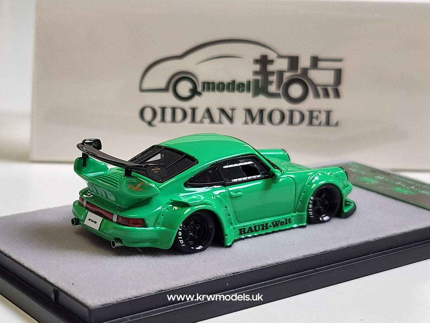 1/64 RWB 930 - Resin - Qidain Models