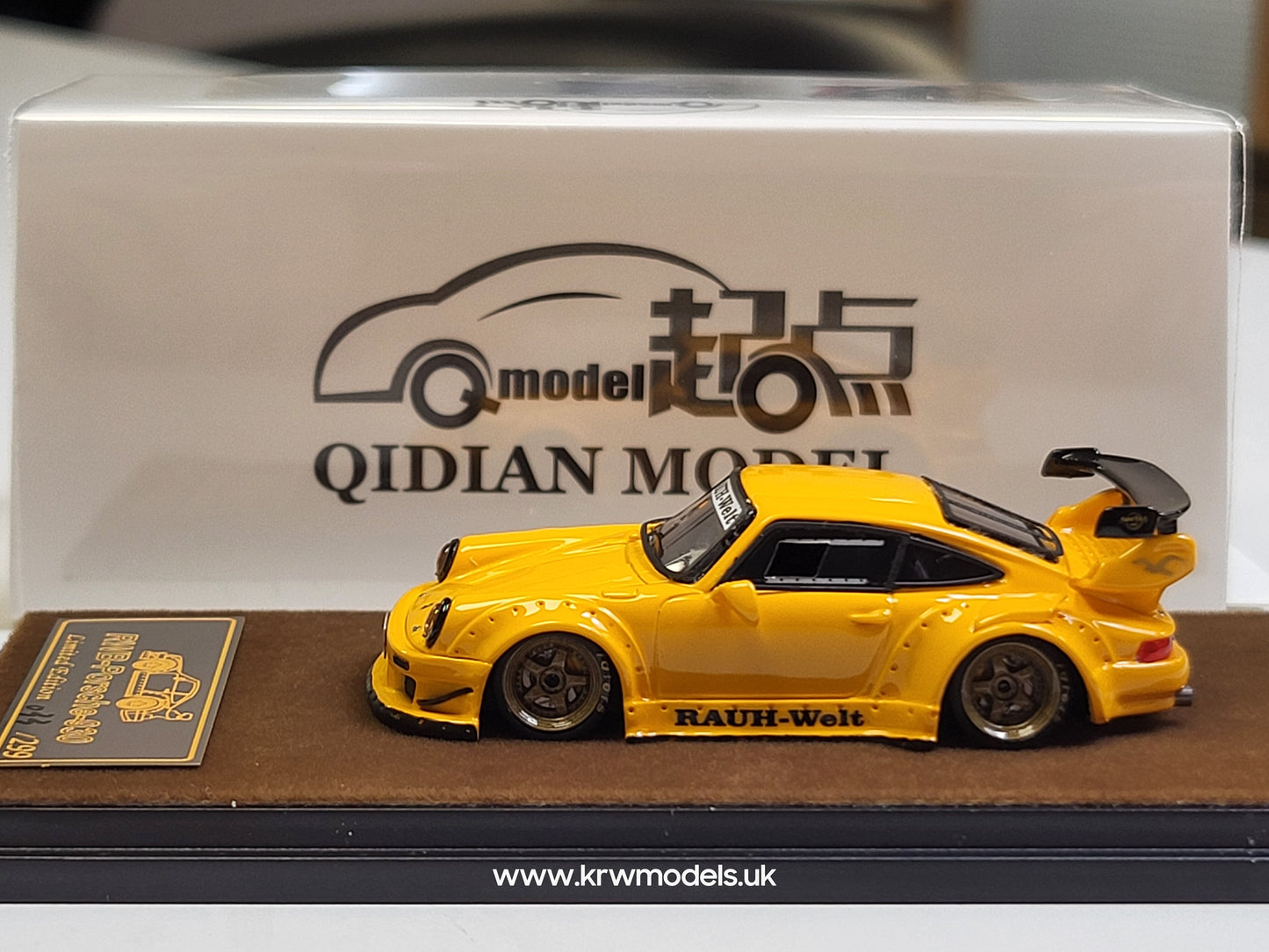 1/64 RWB 930 - Resin - Qidain Models