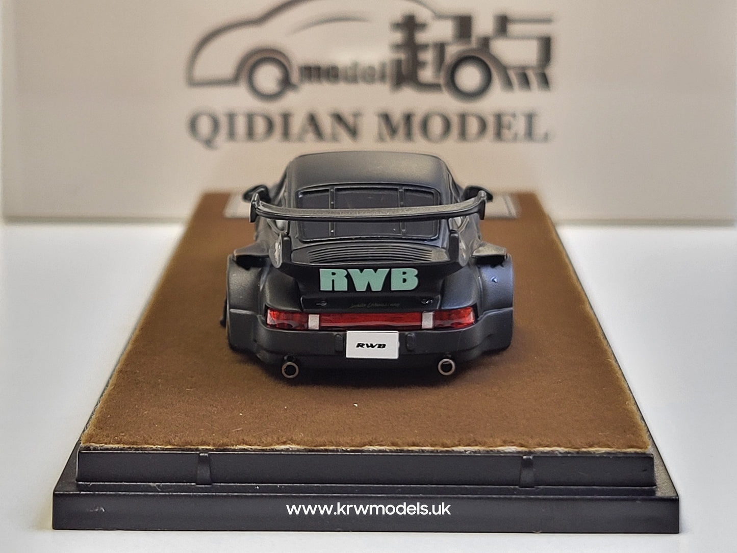 1/64 RWB 930 - Resin - Qidain Models