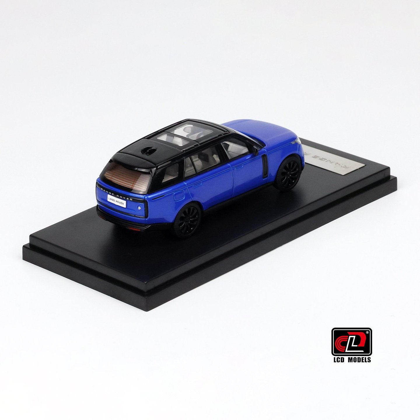 1/64 Range Rover 5th generation Mk5. Autoboigraphy SV P530 LWB V8 4.4 - LCD Models - 3 colour options