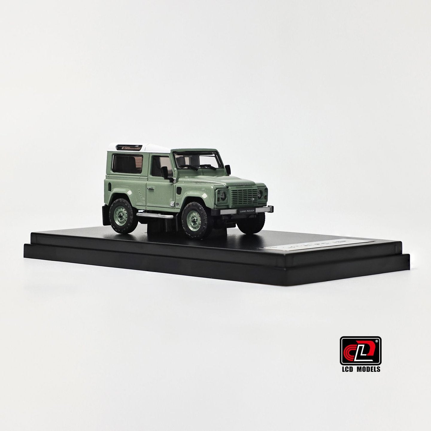 1/64 Land Rover Defender 90 V8 - LCD Models - 3 colours