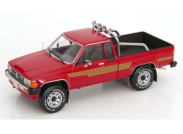 1/18 - 1985 Toyota Truck Xtra Cab 4x4 (Hilux), red - KK Scale - KKDC181562