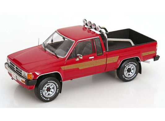 1/18 - 1985 Toyota Truck Xtra Cab 4x4 (Hilux), red - KK Scale - KKDC181562