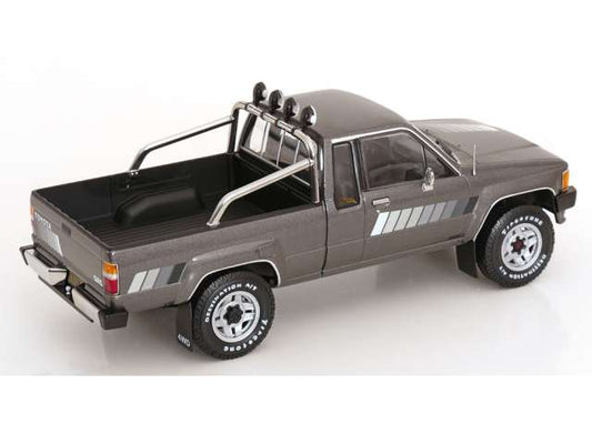 1/18 - 1985 Toyota Truck Xtra Cab 4x4 (Hilux), grey metallic - KK Scale - KKDC181563