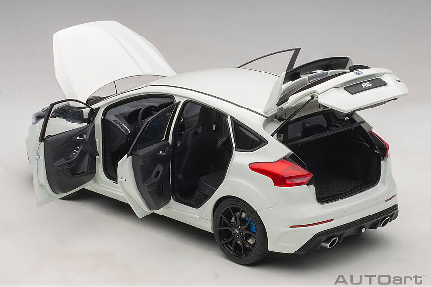 1/18 FOCUS RS 2016 - WHITE - Autoart - 72951