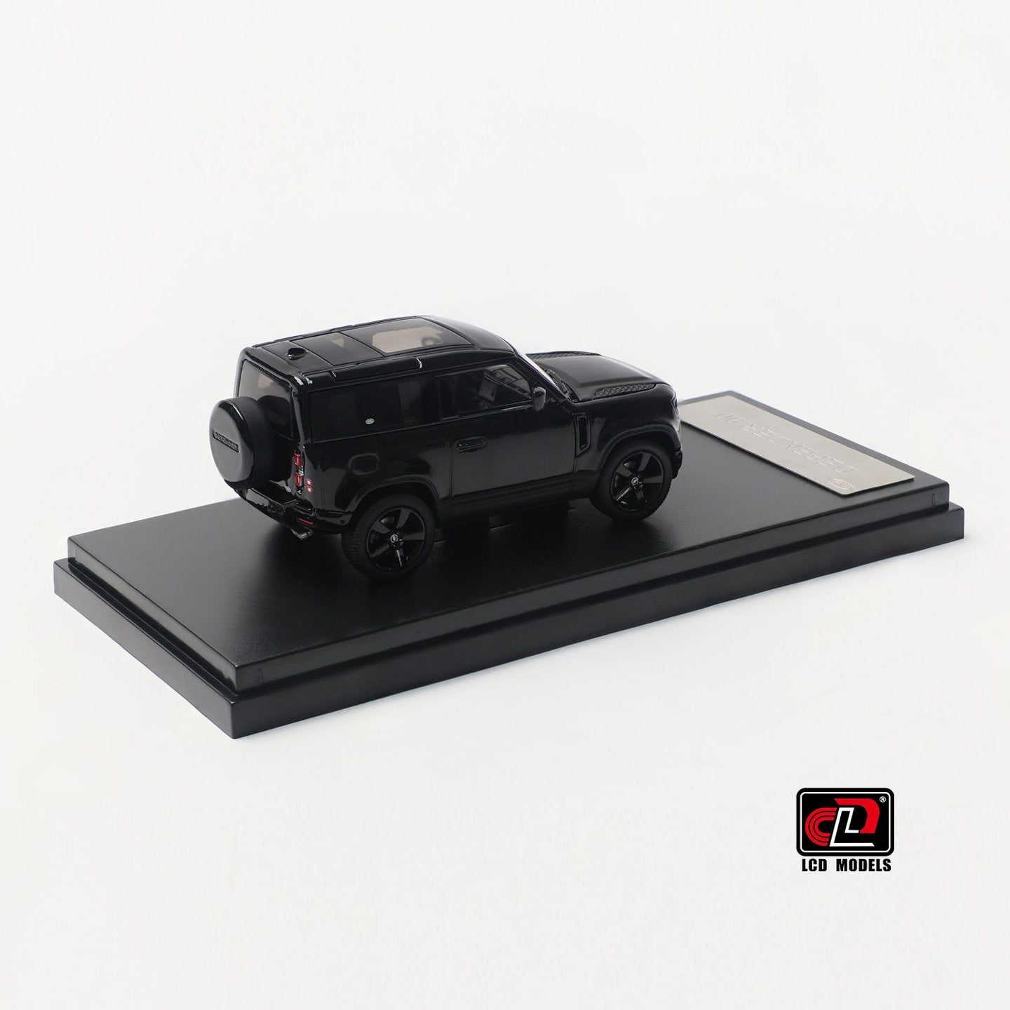 1/64 Land Rover Defender 90 - LCD Models - 3 colour options