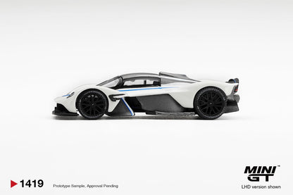 1/64 ASTON MARTIN VALKYRIE ESCAPING WHITE (LHD) - Mini GT - MGT01419  ***Pre Order***
