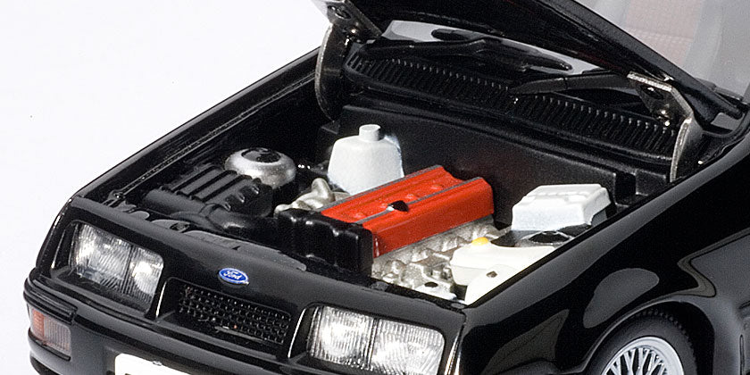 1/43 - 1983 Ford Sierra RS Cosworth Black - AutoArt 52861