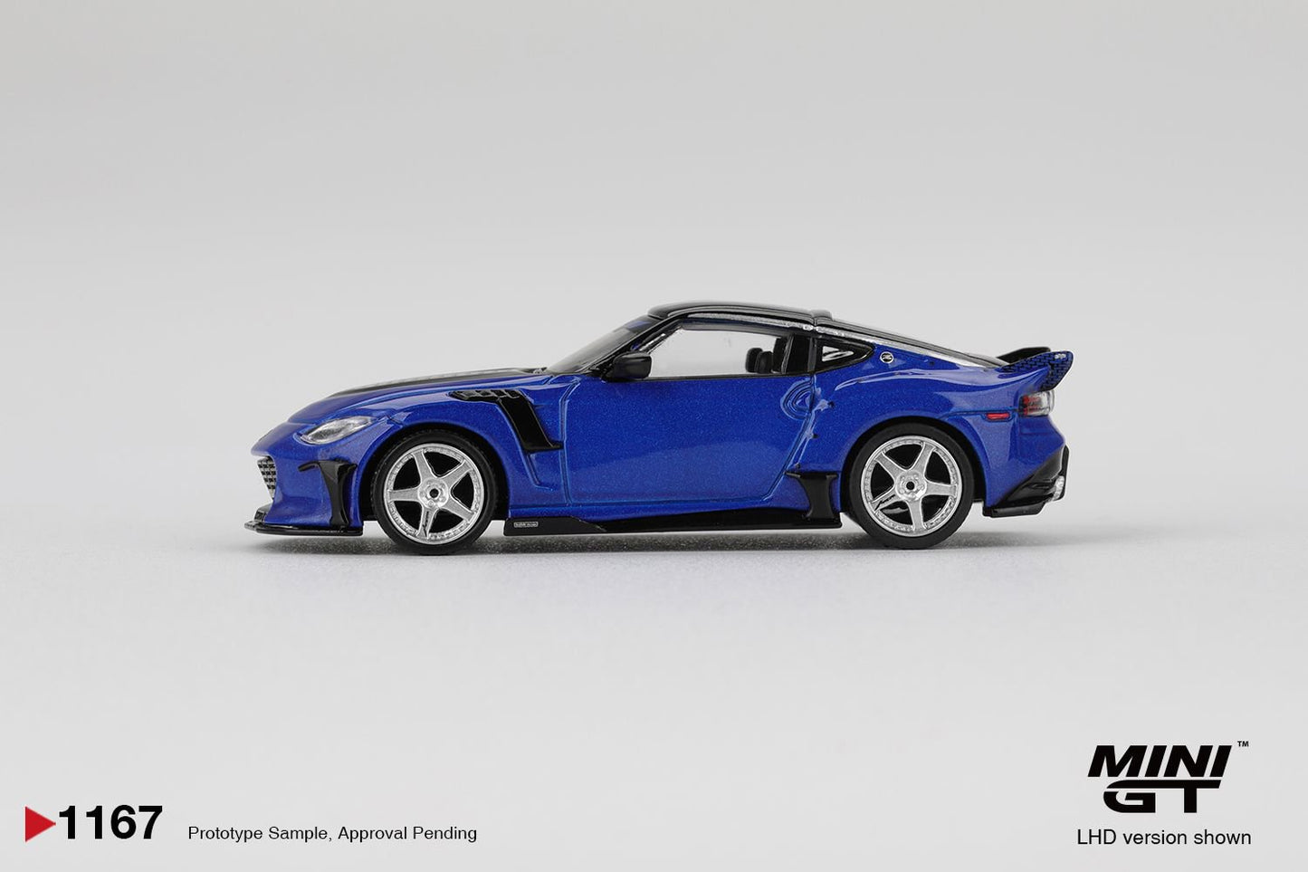 1/64 NISSAN Z VEILSIDE FFZ400 SEIRAN BLUE  - MiniGT - MGT011167