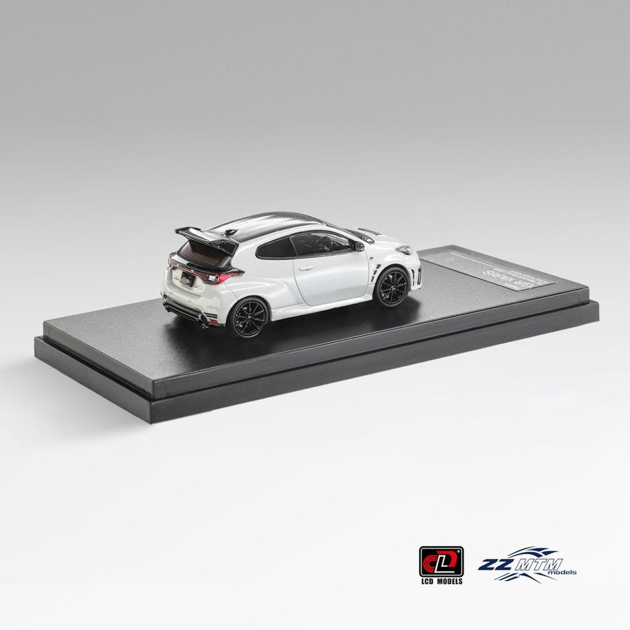 1/64 GR YARIS “Aero performance package” 2025 - LCD Models - 3 colour options