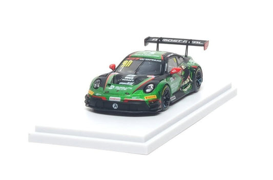 1/64 Porsche 992 GT3 R Mandalika #911 2026 GT World Challenge - AR Box - 640006021