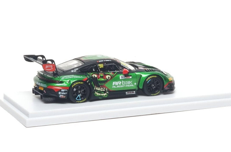 1/64 Porsche 992 GT3 R Mandalika #911 2026 GT World Challenge - AR Box - 640006021