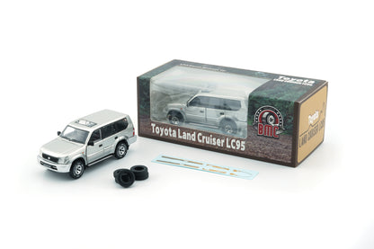 1/64 Toyota Land Cruiser Prado LC95 -Silver (RHD) - BM Creations