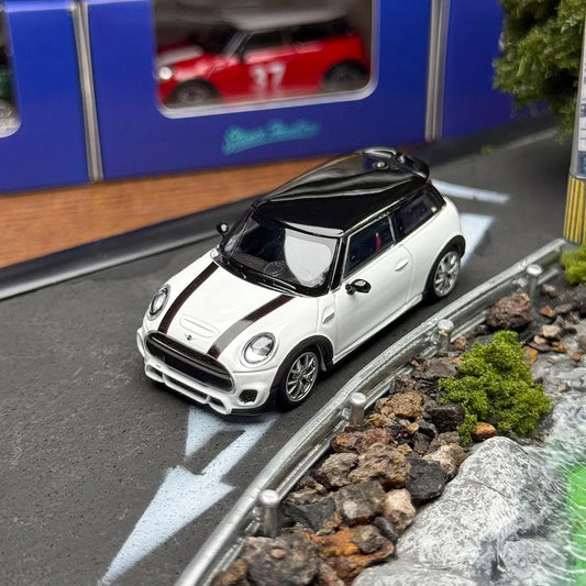 1/64  - Mini 3rd generation F56 JCW version - Stance Hunters - choice of colours