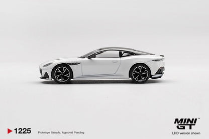 1/64 ASTON MARTIN DBS STRATUS WHITE - Mini GT - MGT01225