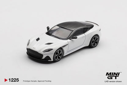 1/64 ASTON MARTIN DBS STRATUS WHITE - Mini GT - MGT01225