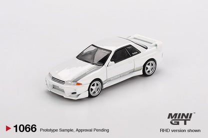 1/64 NISSAN SKYLINE GT-R (R32) VEILSIDE COMBAT C-I WHITE (RHD) - MGT01066-R