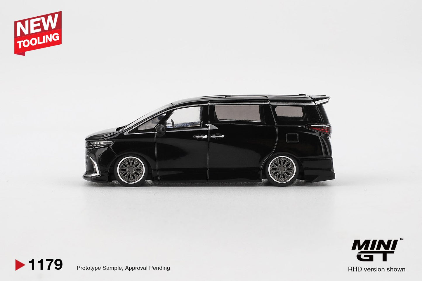 1/64 TOYOTA ALPHARD 40 KUHL BLACK  - MiniGT - MGT01179