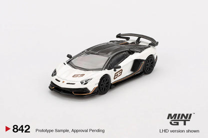 1/64 LAMBORGHINI AVENTADOR SVJ 63 BIANCO ASOPO (RHD) - MGT00842-R