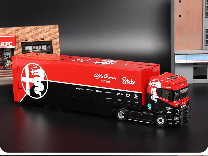 1:64 Scania S730 V8 Gull Wing Transporter- Alfa Romeo F1 - KENGFAI & MAXWELL