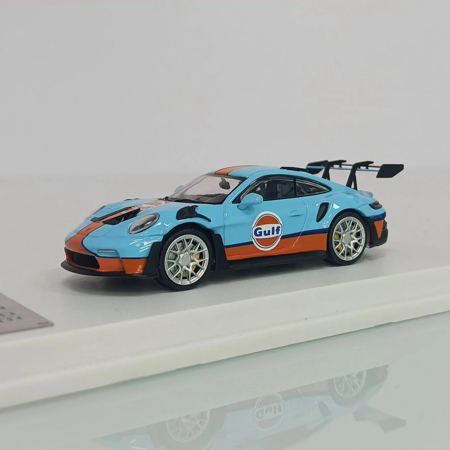 1:64 Porsche 911 992 GT3 RS (7 Colours)