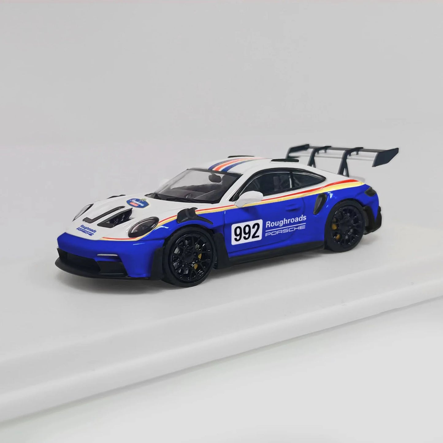 1:64 Porsche 911 992 GT3 RS (7 Colours)