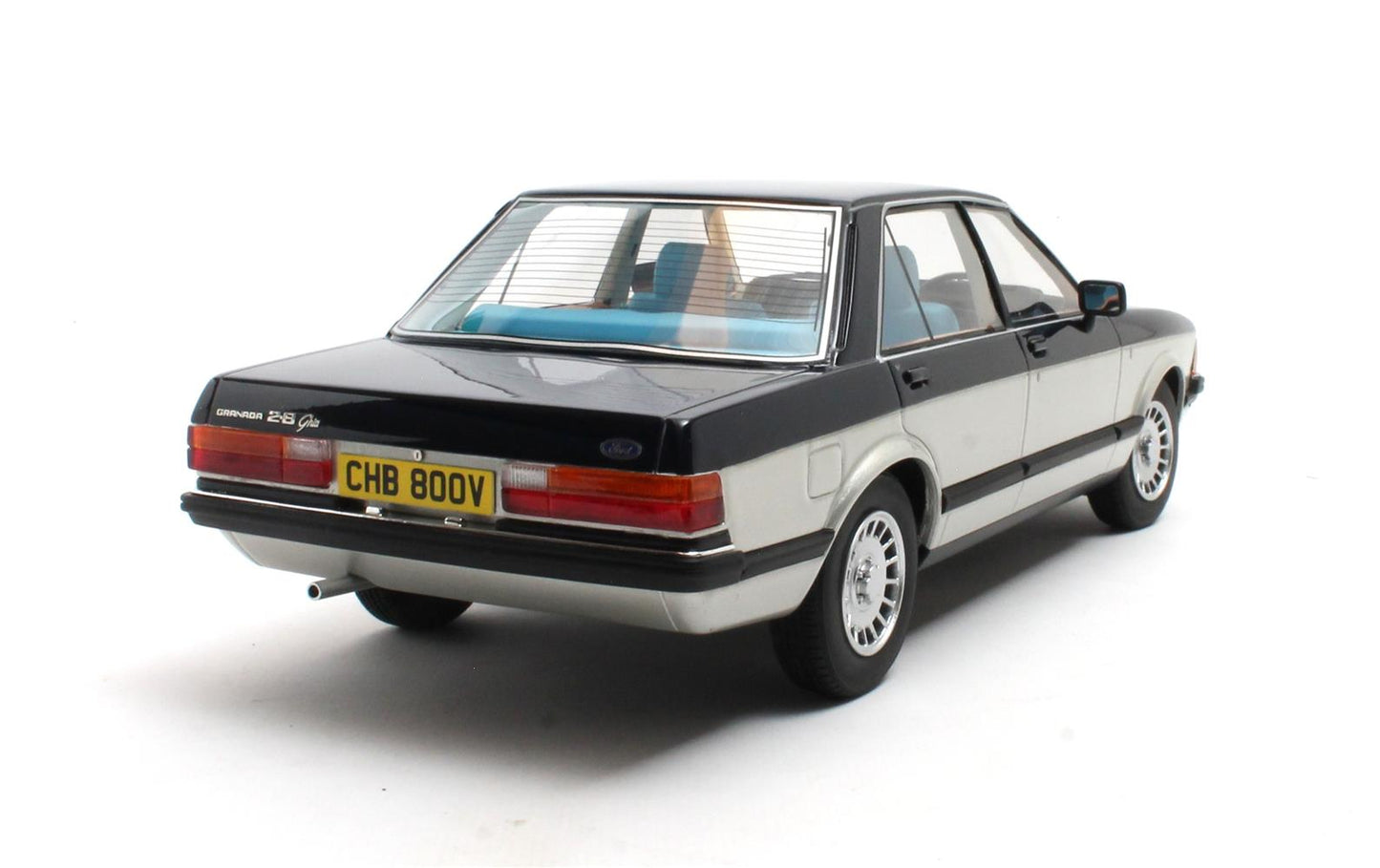 1/18 Ford Granada 2.8 Ghia Sapphire blue/silver - Cult Models - CML133-6