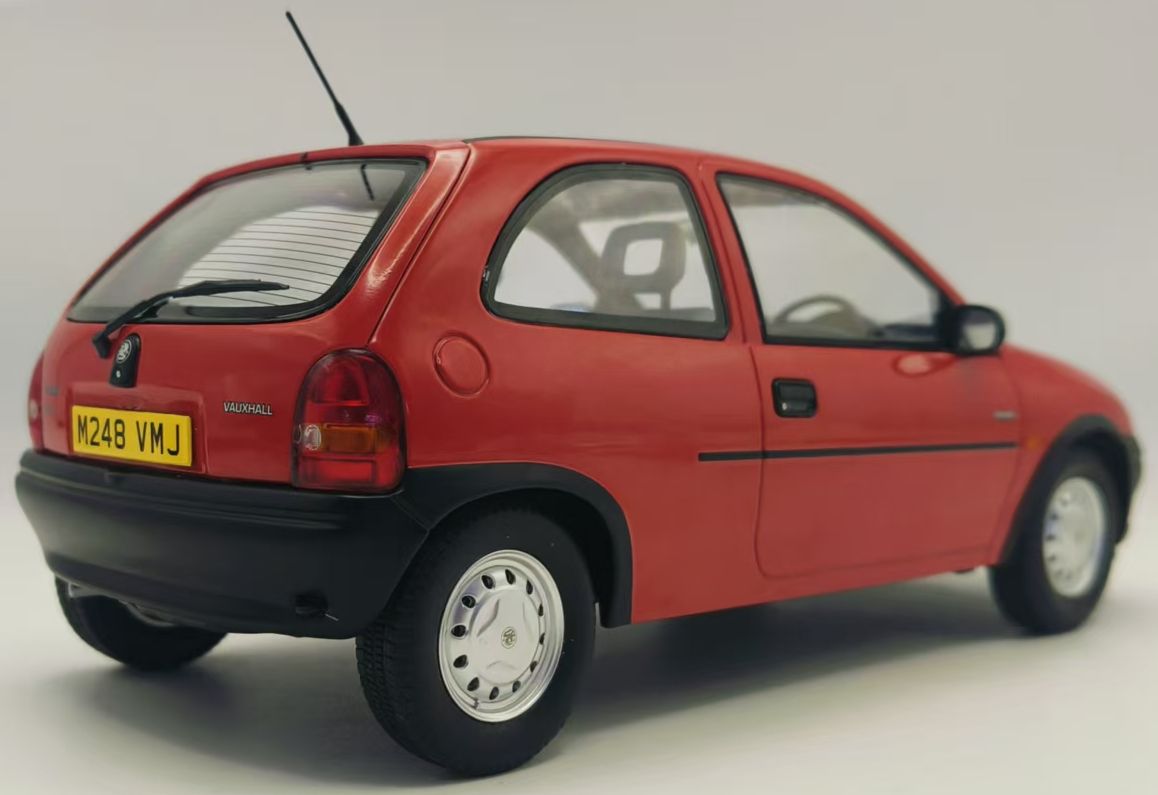 1/18 - Vauxhall Corsa Merit - Red RHD UK Exclusive  - MCG 18845 - Model Car Group