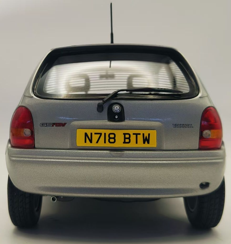 1/18 - Vauxhall Corsa GSI - Silver RHD UK Exclusive  - MCG 18846 - Model Car Group