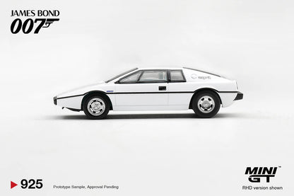 1/64  LOTUS ESPRIT S1 THE SPY WHO LOVED ME (RHD) ENGLISH BLISTER PACKAGING - MiniGT - MGT00925-007E