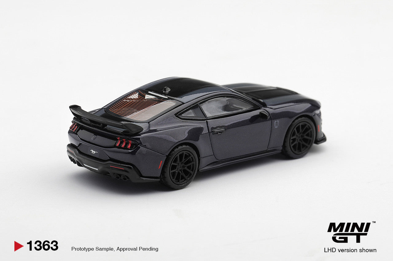 1/64  FORD MUSTANG DARK HORSE BLUE EMBER - Mini GT - MGT01363