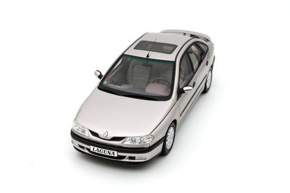 1/18 RENAULT LAGUNA V6 3.0 BACCARA GRIS OPALE 1996 - Otto Models - OT1185