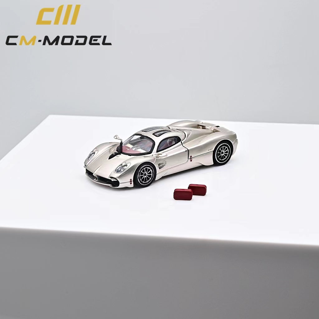 1/64 - Pagani Utopia Champagne Gold - CM64 Utopia-01