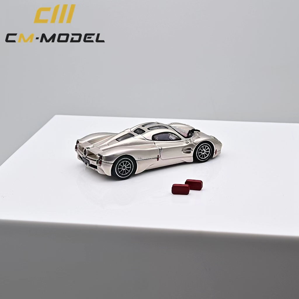 1/64 - Pagani Utopia Champagne Gold - CM64 Utopia-01