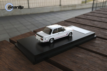 1/64 BMW 2002 Turbo - Gear Up Models 1/64