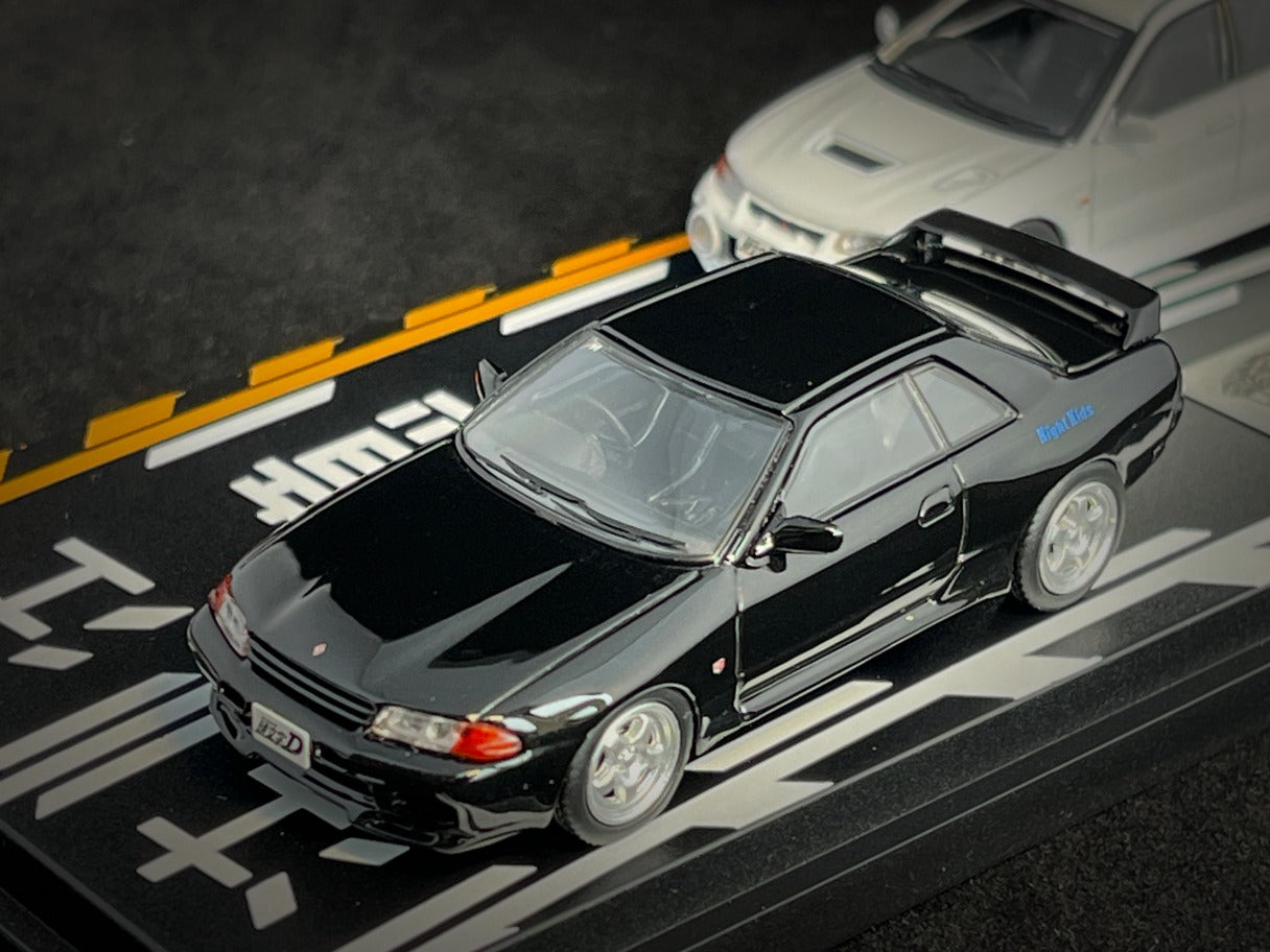 1/64 -Nissan Skyline GT-R R32 black + Mitsubishi Lancer Evolution IV white - Initial D series