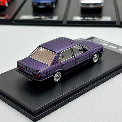 1:64 BMW M5 E28 (3 Colours) - King Models