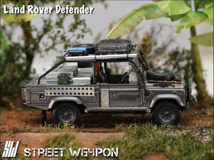 1/64 Land Rover Defender "Lara Croft Tombraider"  - Street Weapon.