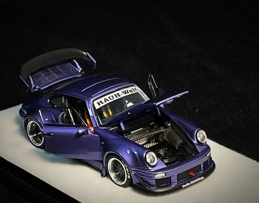 1/64 RWB930 Violet - fully opening diecast - PGM