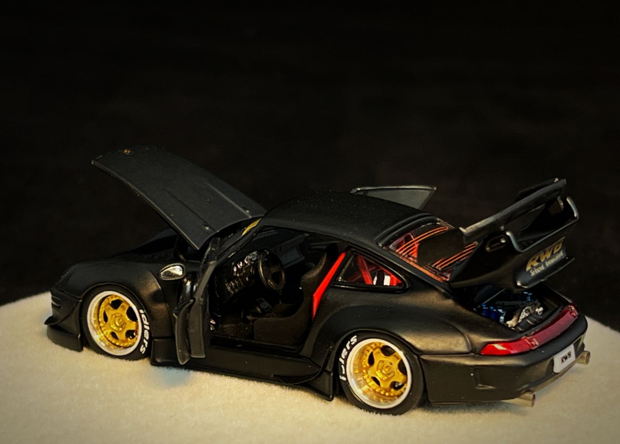 1/64 - RWB993 GT tail wide body modified version. PGM - 2 versions