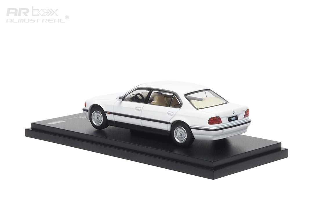 1/64 BMW 7 Series Mk3 E38 750iL - White - AR Box - 630202001
