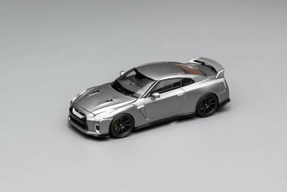 1/64 NISSAN - GT-R (R35) TRACK EDITION ENGINNERING BY NISMO COUPE 2020 - GREY - Motorhelix - M63515