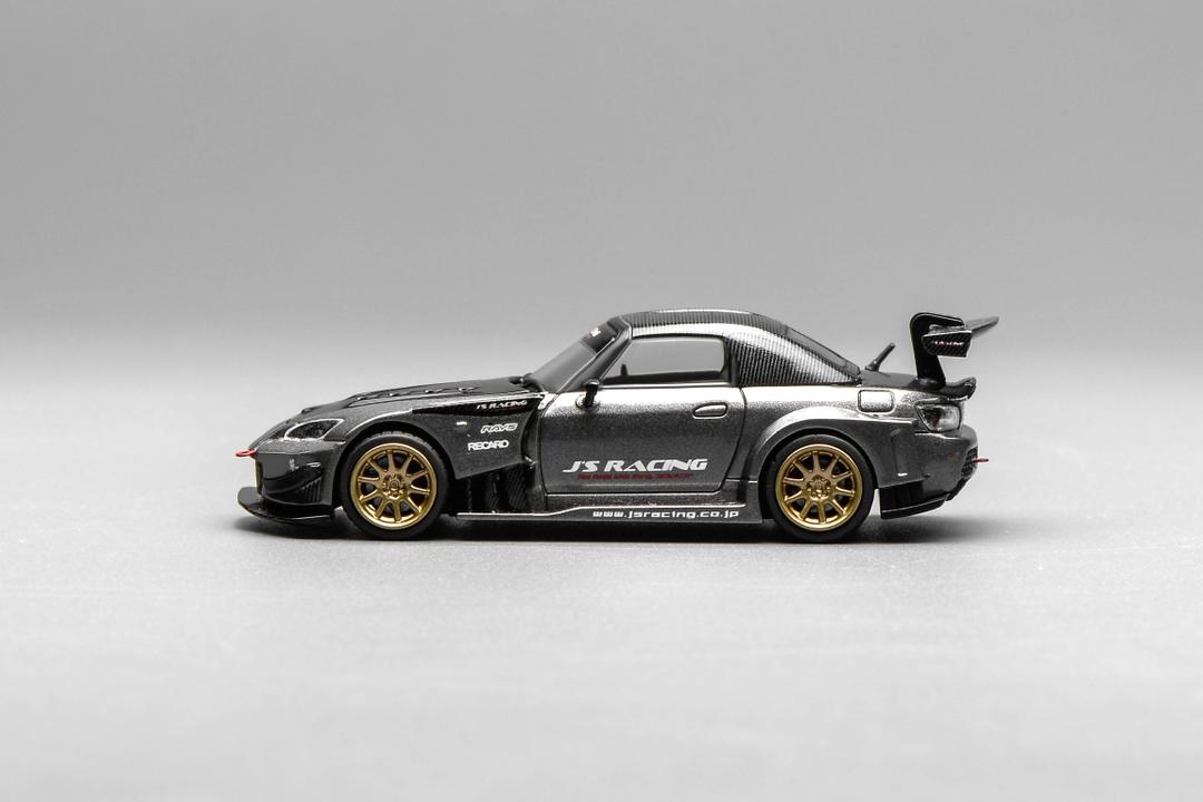 1/64 HONDA - S2000 SPIDER HARD-TOP CLOSED J's RACING 2001 - 2 TONE BLACK - Motorhelix - M65145