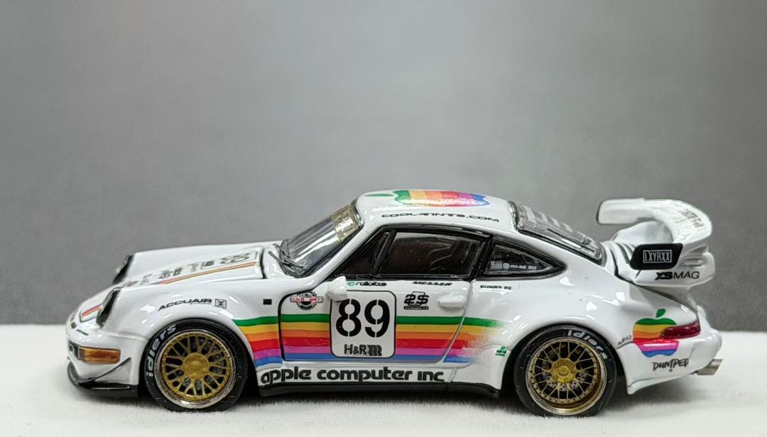 1/64 RWB930 89# White Apple - fully opening diecast - PGM-640010