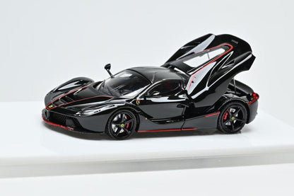 1/64 LaFerrari (F150)  - Street Buster Model - 2 colour options