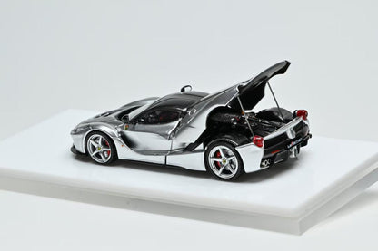 1/64 LaFerrari (F150)  - Street Buster Model - 2 colour options